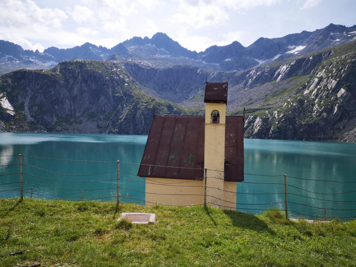 Rifugio Stella Alpina Hotel Saviore dell'Adamello Bagian luar foto