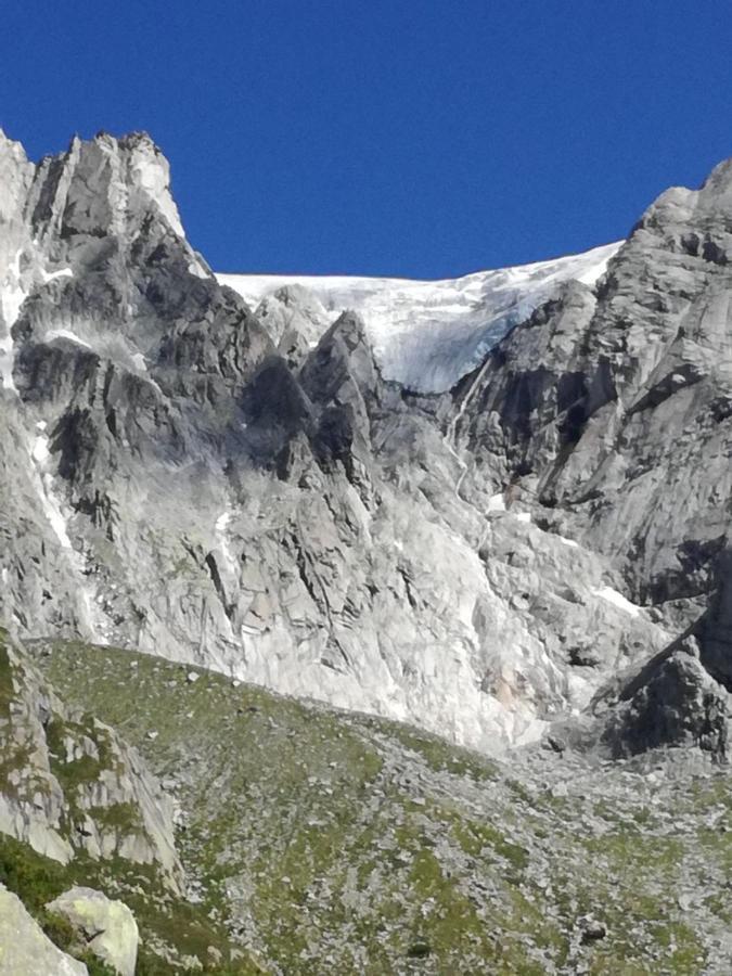 Rifugio Stella Alpina Hotel Saviore dell'Adamello Bagian luar foto