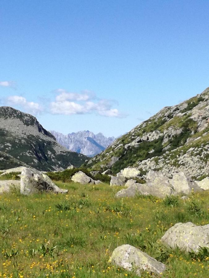 Rifugio Stella Alpina Hotel Saviore dell'Adamello Bagian luar foto